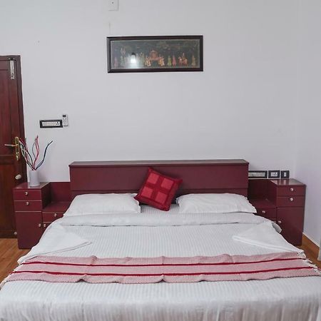 Thanal Premium Villa By - A Place To Call Your Home Muvattupuzha Екстериор снимка