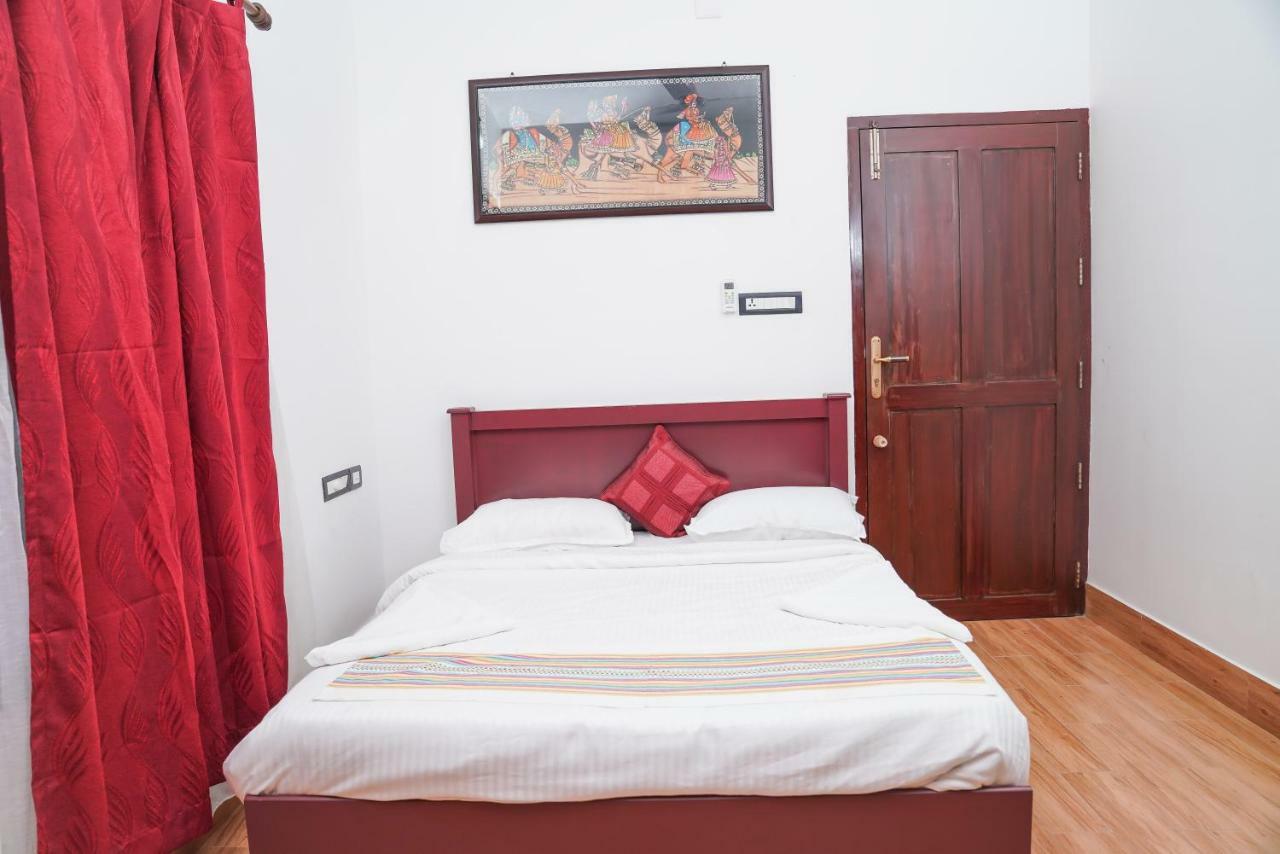 Thanal Premium Villa By - A Place To Call Your Home Muvattupuzha Екстериор снимка