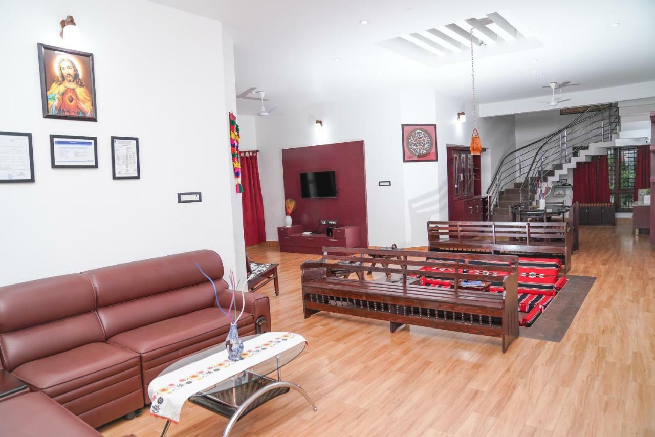 Thanal Premium Villa By - A Place To Call Your Home Muvattupuzha Екстериор снимка